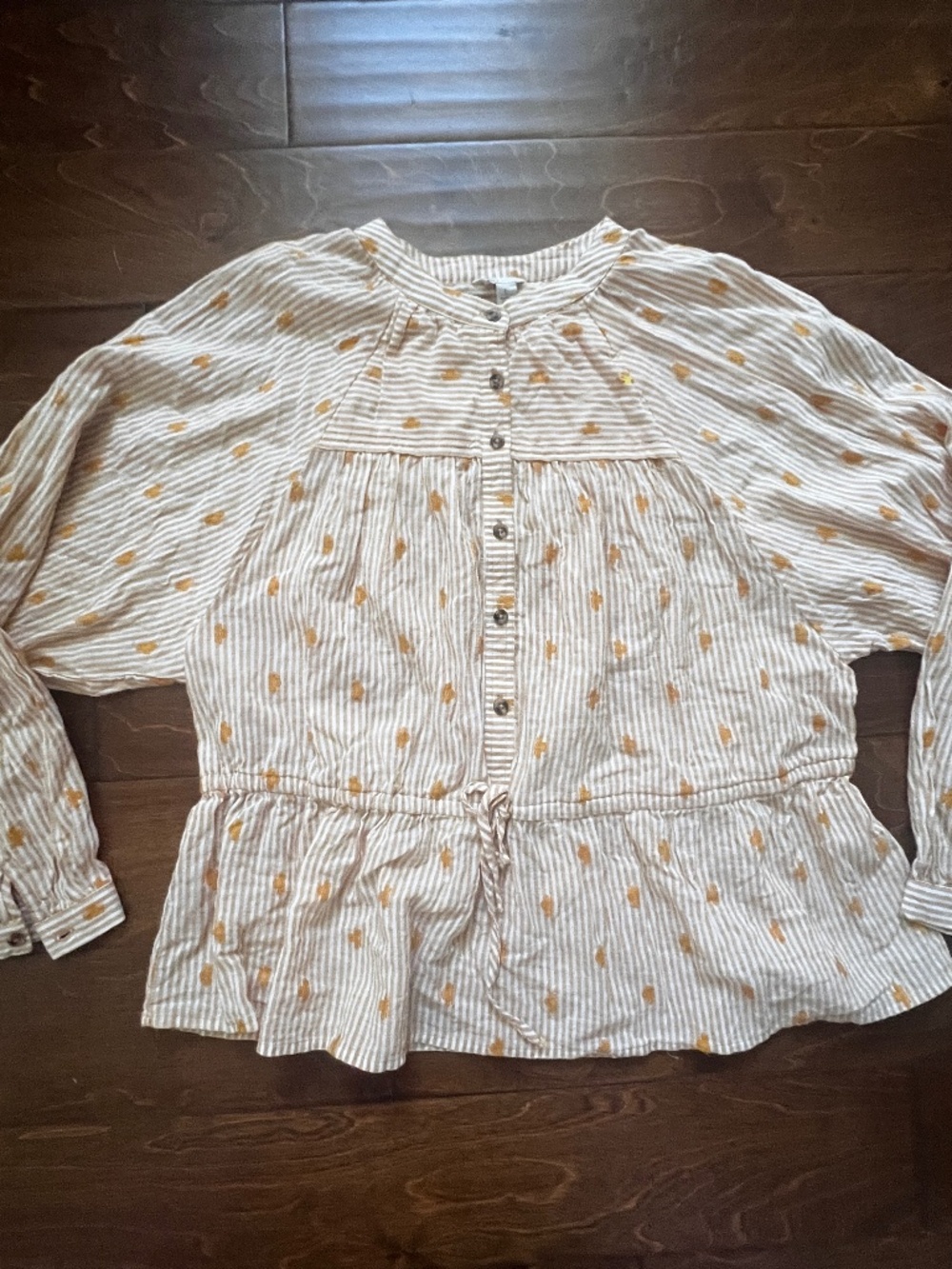Cato Women’s large button down blouse tie waist cream yellow